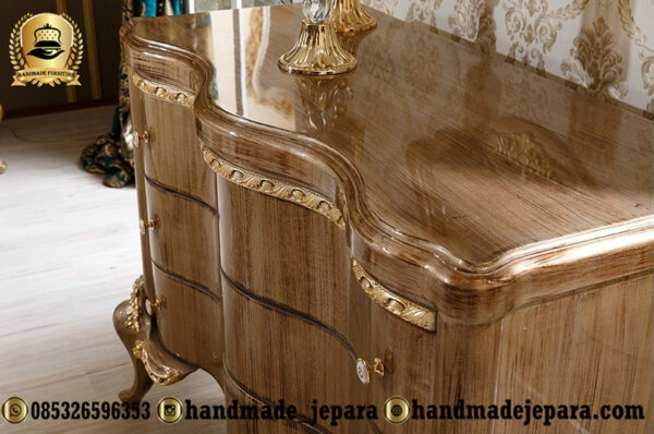 set-kamar-tidur-mewah-4