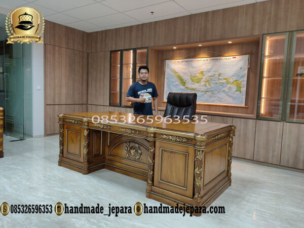 Meja-Kantor-Mewah
