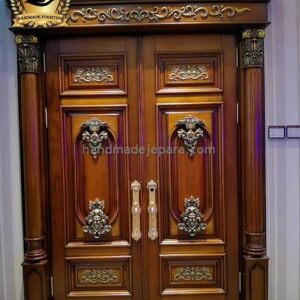 Pintu Rumah Klasik Mewah