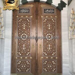 Pintu Masjid Ukir Jepara